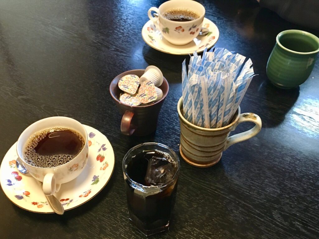 食後のコーヒー（四十萬亭）