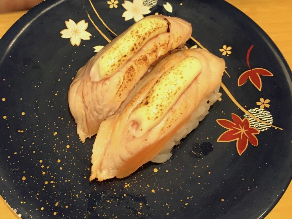 サーモンチーズ炙り（粋鮨）