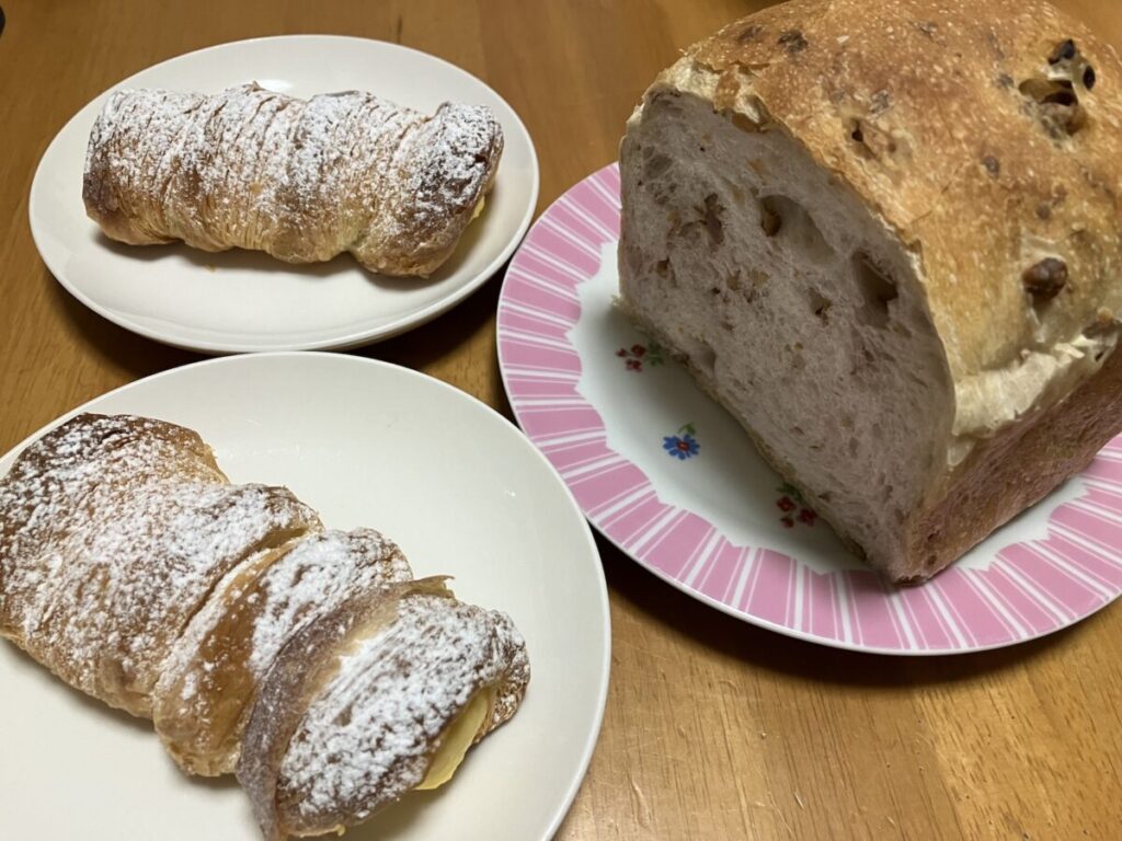 クローネとくるみハード食パン（ベッカライ　クラモト）