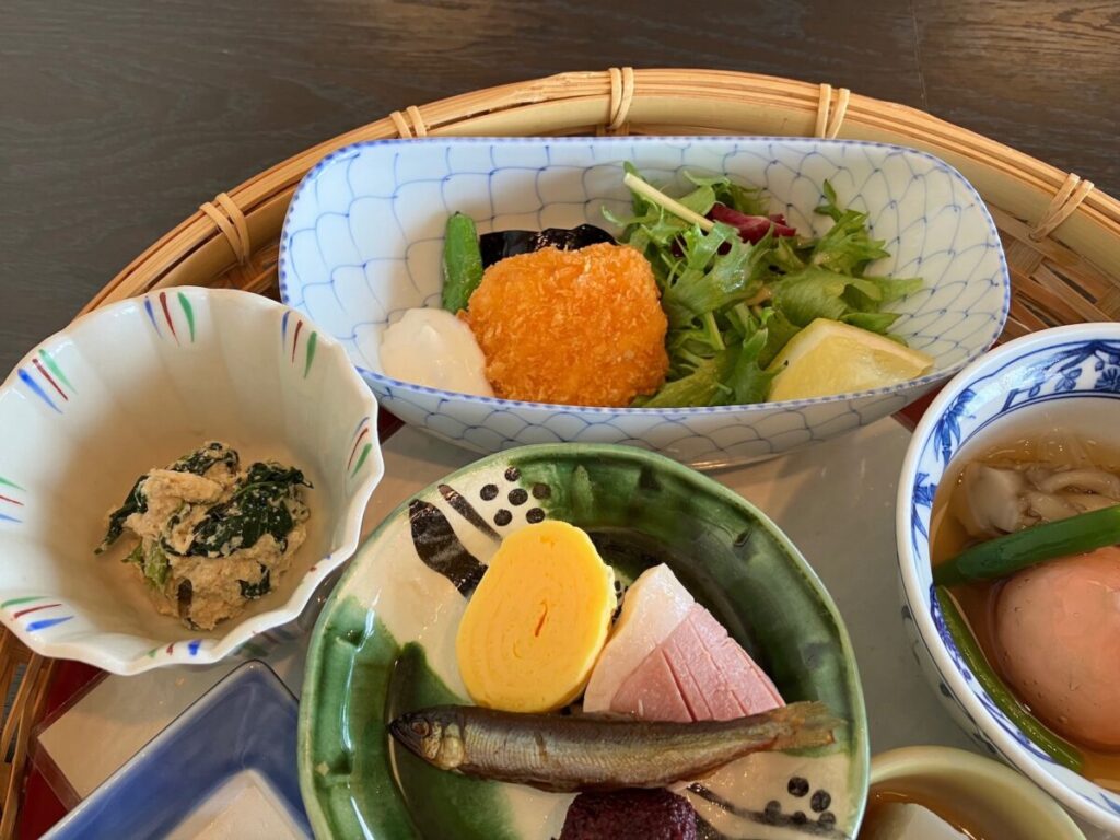 【平日限定】花かご弁当（雲海）