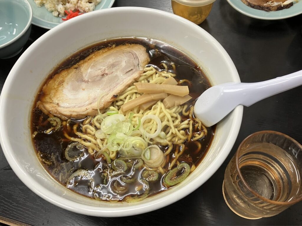 ビッグラーメン(ダルマヤラーメン)