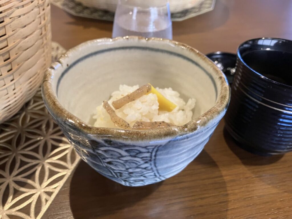 【食事】栗ご飯おかわり分（おりょうり椿や）